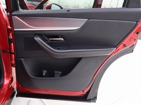 Used 2024 MAZDA CX-90 Plug-In Hybrid w/ Preferred image 31