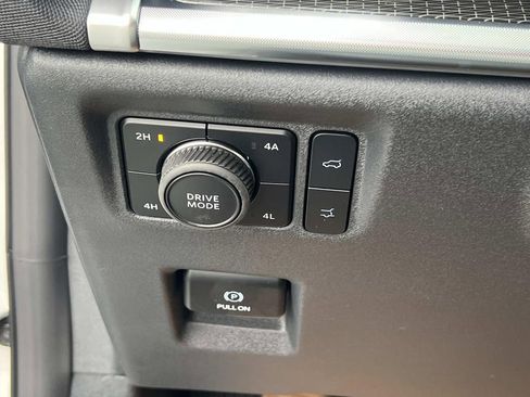 New 2026 Ford Expedition Max Platinum w/ Stealth Appearance Package image 21