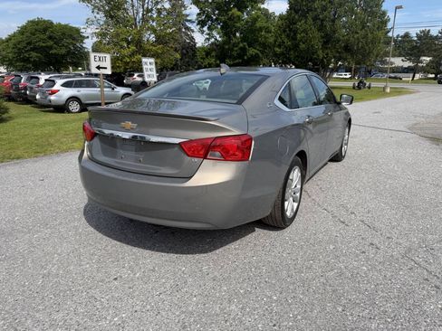 Used 2019 Chevrolet Impala LT w/ Sunroof and Spoiler Package FWD image 5