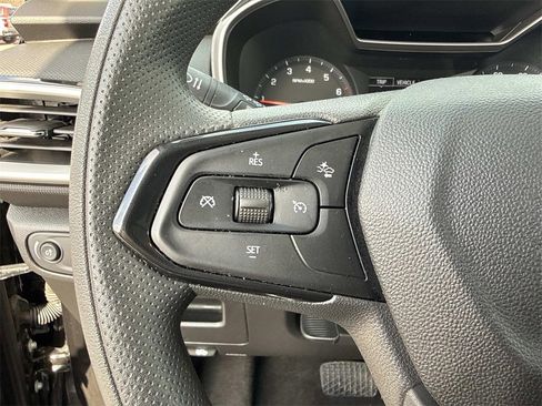 Used 2023 Chevrolet TrailBlazer LS image 15