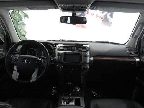 Used 2014 Toyota 4Runner Limited AWD/4WD image 15