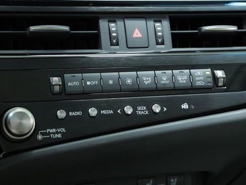 Used 2024 Lexus ES 350 350 image 19