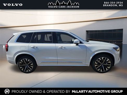 New 2026 Volvo XC90 B6 Plus w/ Protection Package Premier AWD/4WD image 3