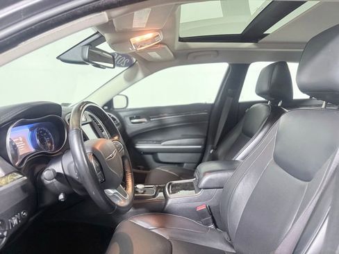 Used 2016 Chrysler 300 C AWD/4WD image 16