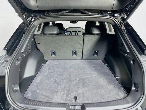 Used 2024 Chevrolet Equinox EV RS image 27