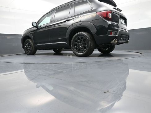 Certified 2023 Honda Passport TrailSport image 32