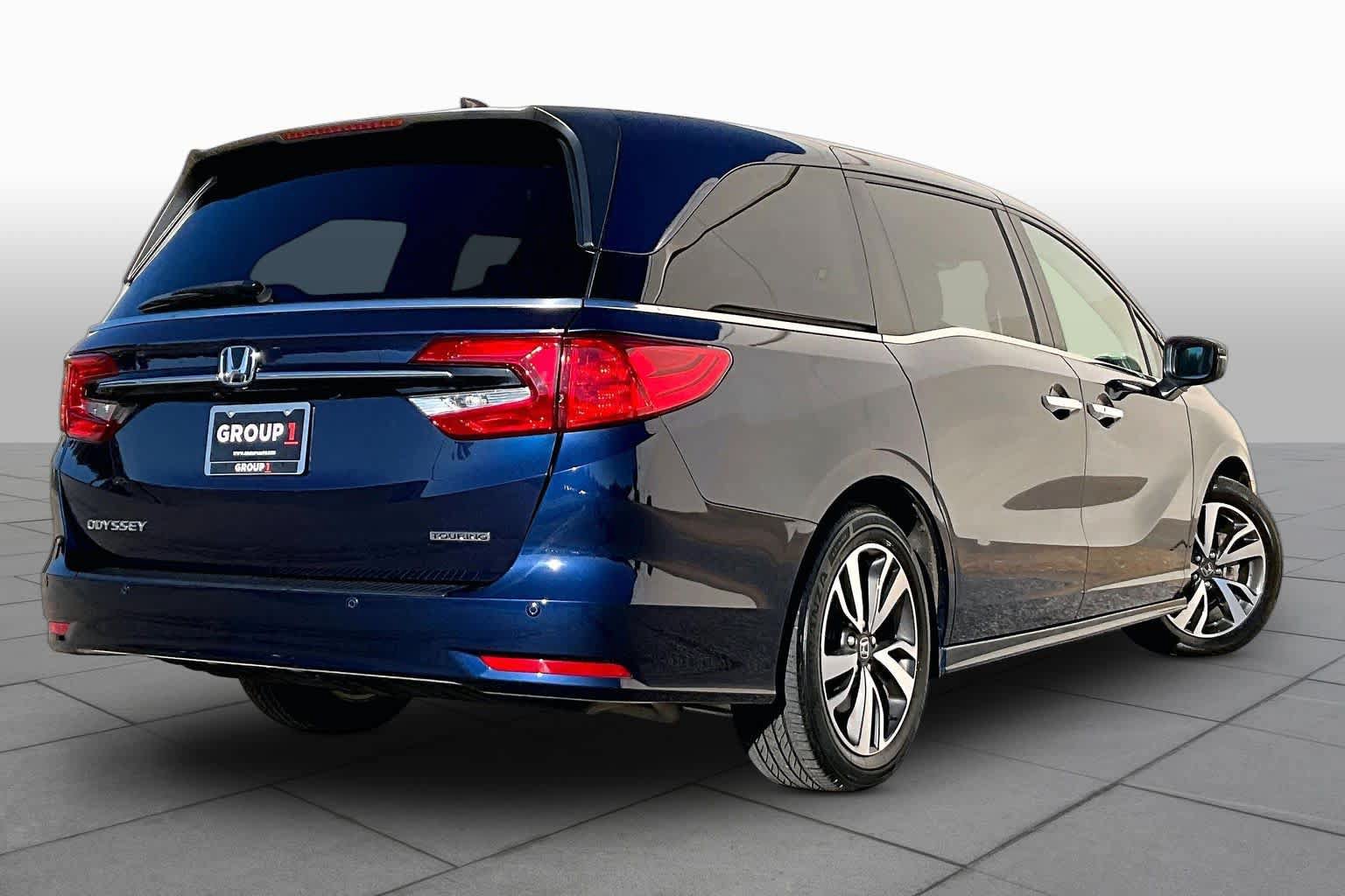Used 2024 Honda Odyssey Touring image 13