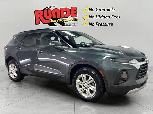 Used 2020 Chevrolet Blazer LT FWD image 1