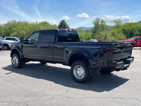 Certified 2021 Ford F450 Platinum w/ FX4 Off-Road Package AWD/4WD image 5