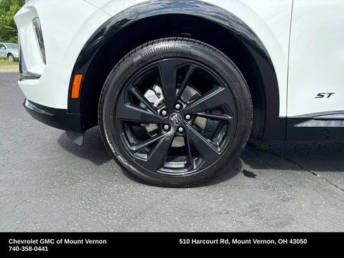Used 2025 Buick Envision Sport Touring AWD/4WD image 24