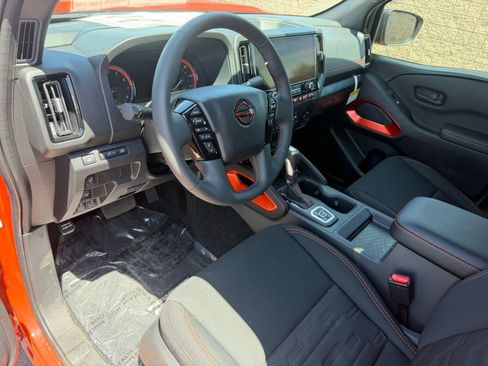 New 2026 Nissan Frontier PRO-4X w/ Tow Package AWD/4WD image 10