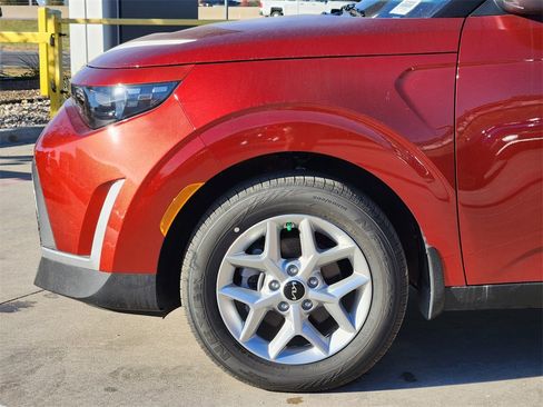 New 2025 Kia Soul S image 9