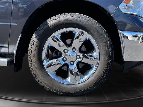 Used 2019 RAM 1500 Big Horn AWD/4WD image 34