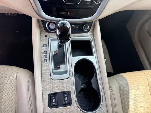 Used 2019 Nissan Murano SL AWD/4WD image 13