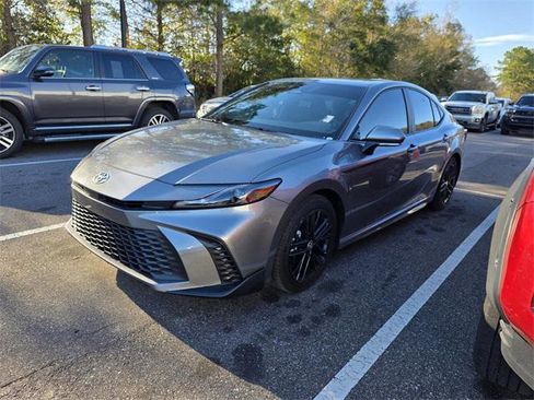 Certified 2025 Toyota Camry SE image 14