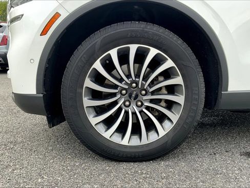 Used 2020 Lincoln Aviator Reserve w/ Equipment Group 201A image 7