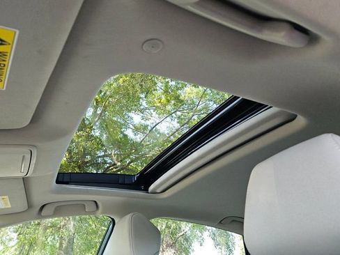 Used 2024 Honda Accord EX image 17