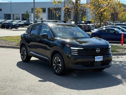 New 2026 Nissan Kicks SV w/ SV Premium Package image 4