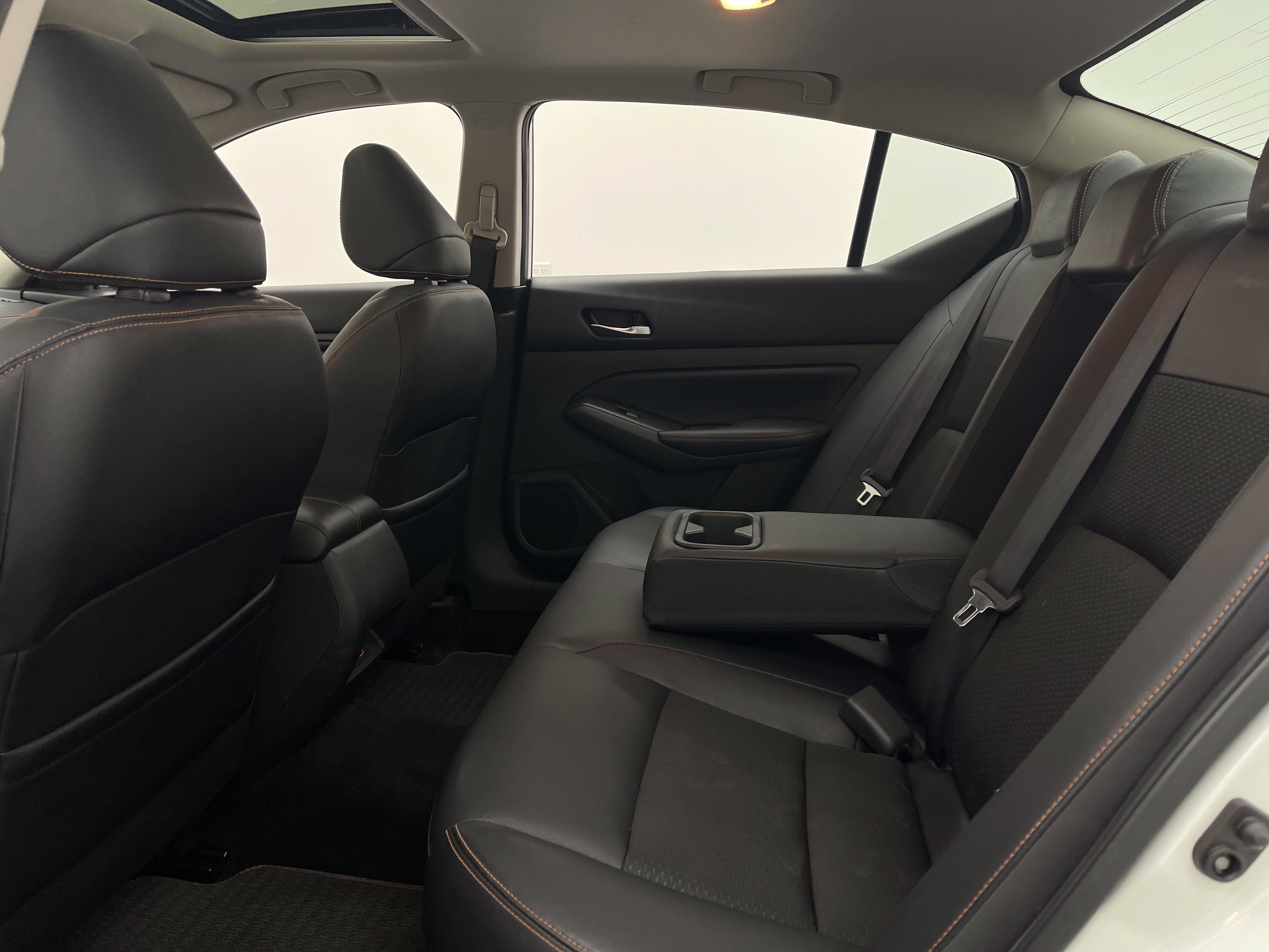 Used 2020 Nissan Altima 2.5 SR w/ Premium Package FWD image 38