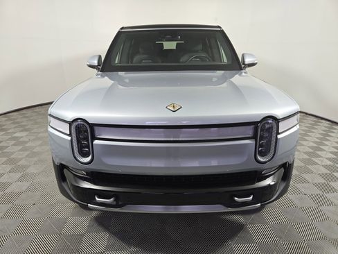 Used 2024 Rivian R1S Adventure AWD/4WD image 8