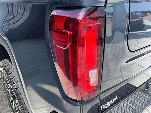 Used 2021 GMC Sierra 1500 AT4 w/ AT4 Value Package AWD/4WD image 23