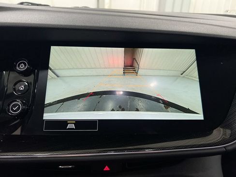 Used 2022 Buick Envision Essence w/ Sport Touring Package FWD image 15