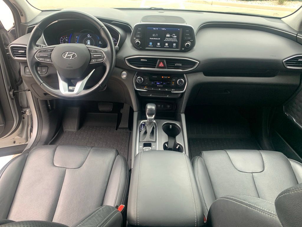 Used 2020 Hyundai Santa Fe SEL w/ Convenience + Premium Package AWD/4WD image 10