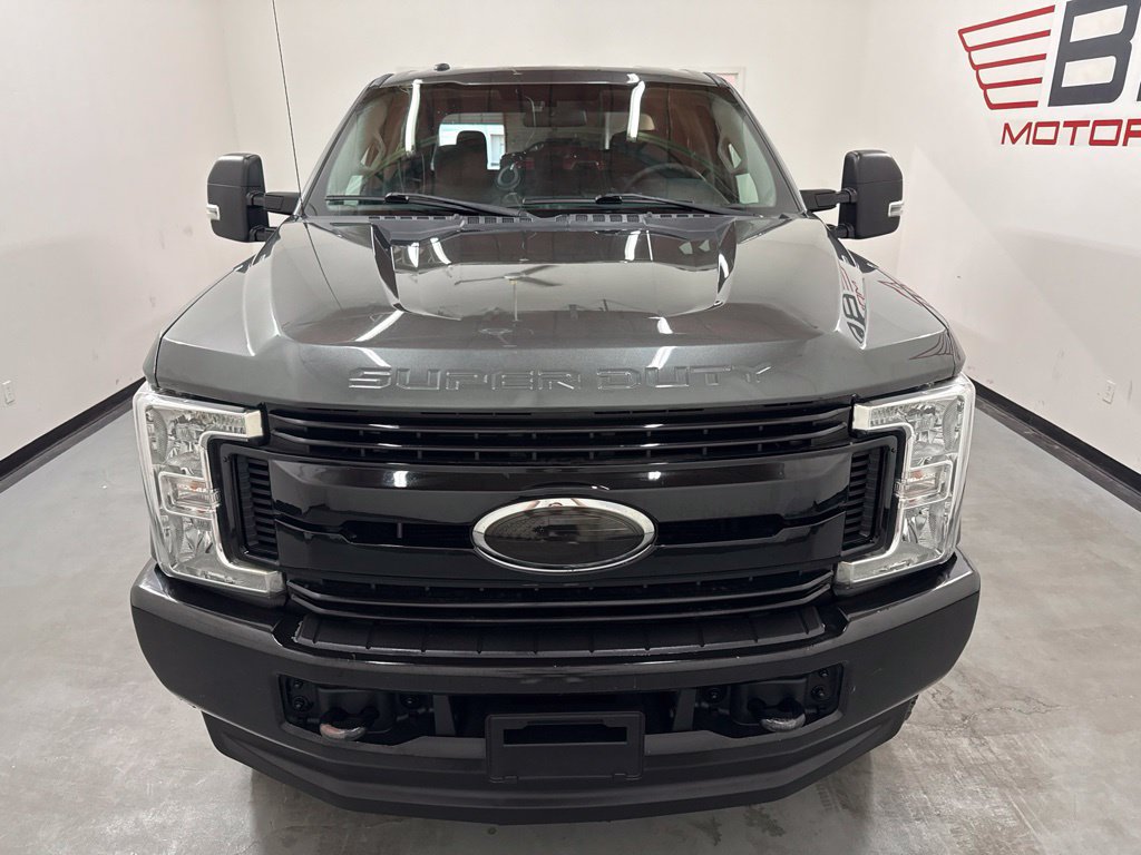 Used 2019 Ford F250 XLT w/ Snow Plow Prep Package AWD/4WD image 11