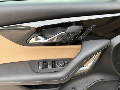 Certified 2024 Chevrolet Blazer Premier w/ Driver Confidence II Package image 4