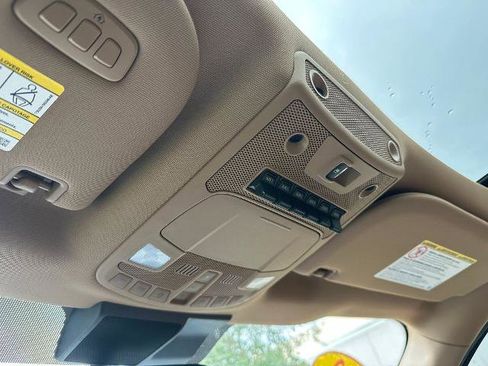 Certified 2022 Ford F250 Lariat w/ Lariat Ultimate Package image 26