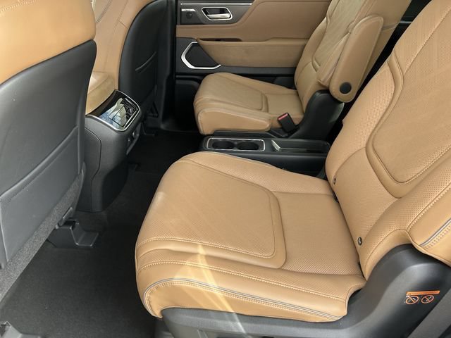New 2027 INFINITI QX80 Luxe w/ Cargo Package AWD/4WD image 19