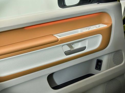 New 2025 Volkswagen ID. Buzz 1st Edition image 5