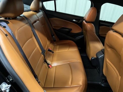 Used 2017 Chevrolet Cruze Premier image 22