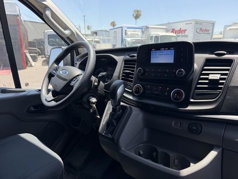 Used 2025 Ford Transit 250 Low Roof w/ Exterior Upgrade Package RWD image 16