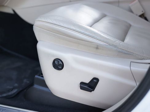 Used 2014 Jeep Grand Cherokee Limited image 20