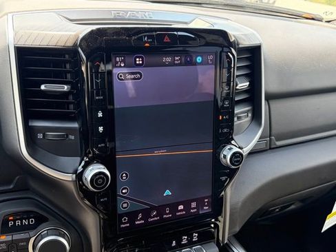 New 2026 RAM 1500 4x4 Crew Cab image 3