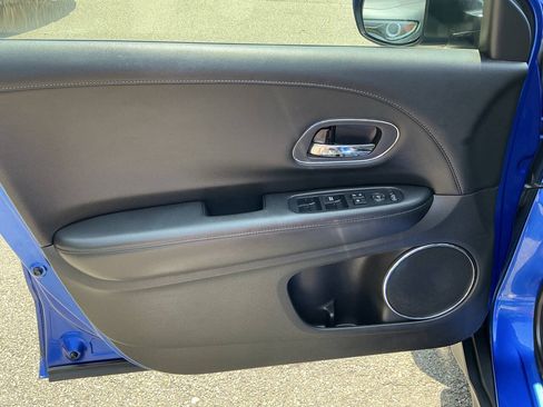 Used 2018 Honda HR-V EX-L image 15