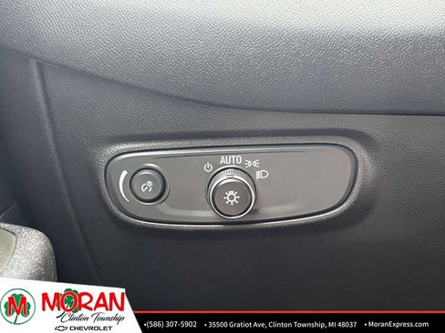 Used 2024 Chevrolet Equinox LT w/ LPO, Floor Liner Package AWD/4WD image 27
