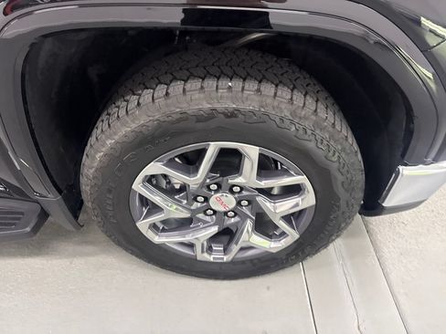 New 2026 GMC Sierra 1500 SLT w/ SLT Premium Plus Package AWD/4WD image 4