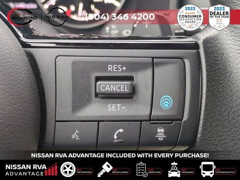Used 2022 Nissan Rogue SV image 25