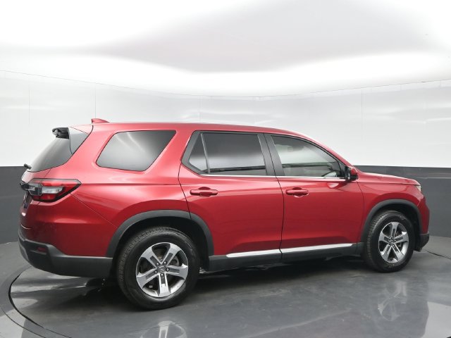 Certified 2024 Honda Pilot EX-L image 6