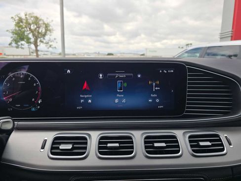 Used 2025 Mercedes-Benz GLE 53 AMG 4MATIC image 27