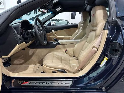 Used 2013 Chevrolet Corvette Grand Sport w/ 2LT Preferred Equipment Group RWD image 8