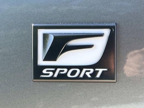 Used 2019 Lexus ES 350 F Sport w/ Accessory Package FWD image 10