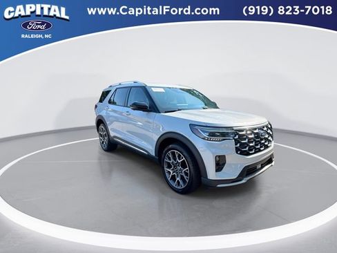 Certified 2025 Ford Explorer Platinum w/ Ultimate Package AWD/4WD image 2