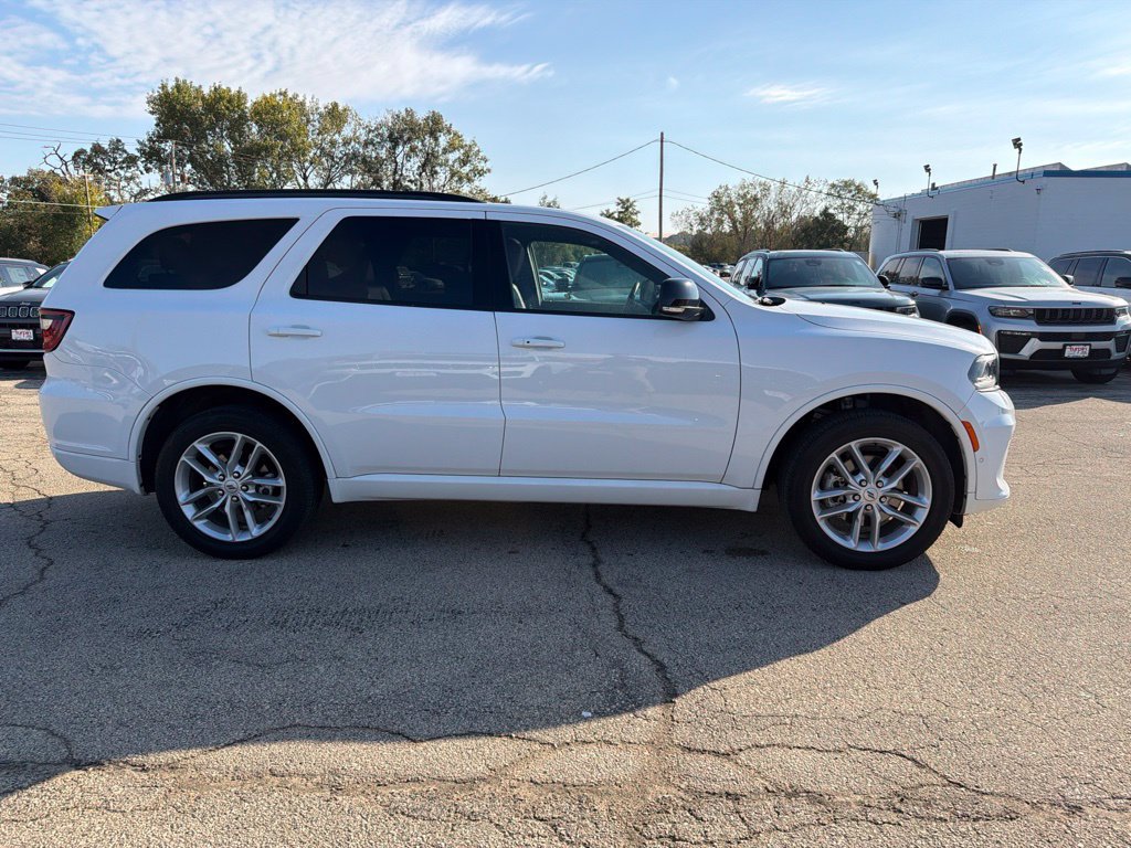 Used 2025 Dodge Durango GT AWD/4WD image 4