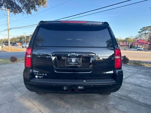 Used 2018 Chevrolet Tahoe LS w/ All-Season Package image 6