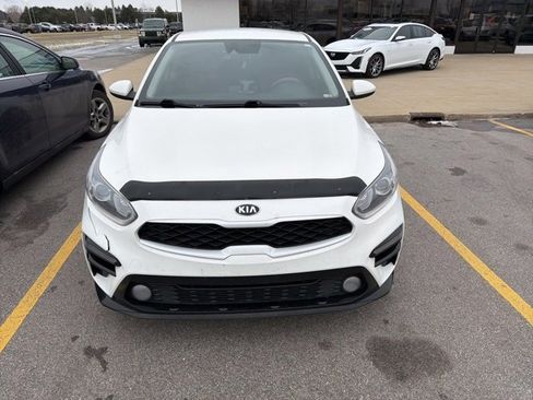 Used 2021 Kia Forte LXS image 2
