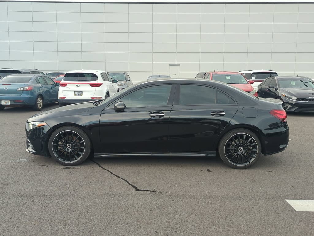 Used 2022 Mercedes-Benz A 220 image 4