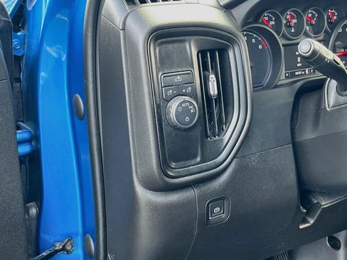 Used 2022 Chevrolet Silverado 1500 Custom RWD image 10